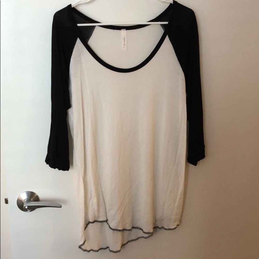 Baseball tshirt black and white